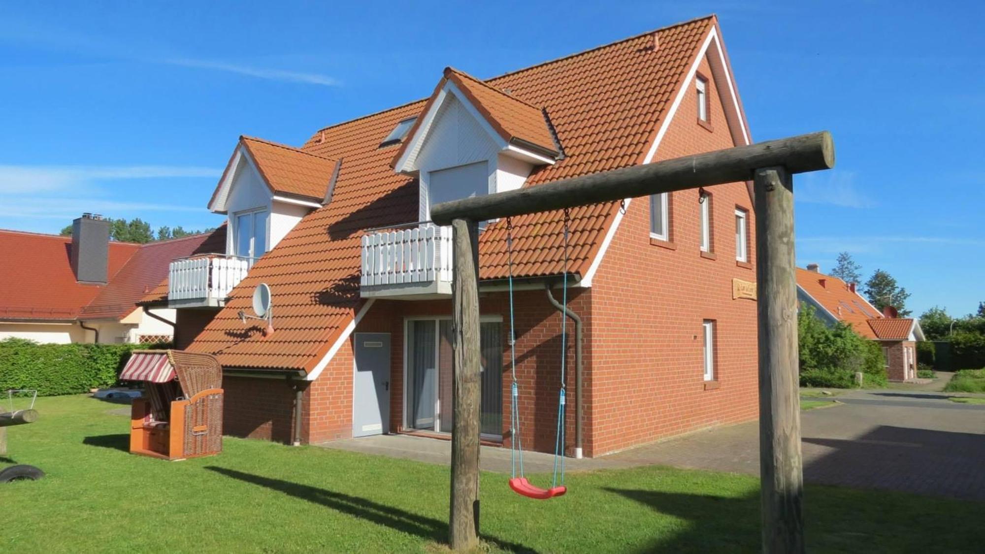 Ferienwohnungen Wiek, Haus Luv & Lee Вик Экстерьер фото