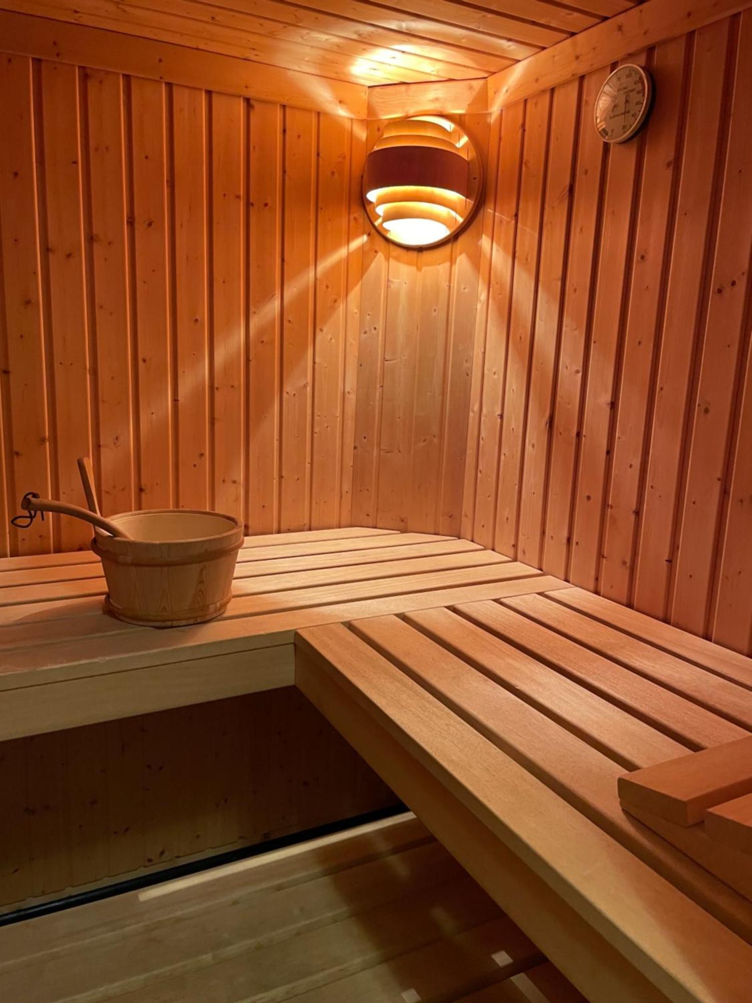 Ferienwohnungen Wiek, Haus Luv & Lee Вик Экстерьер фото